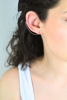 Srebrna nausznica z kolczykiem i łańcuszkiem NAU 07 (1).jpg